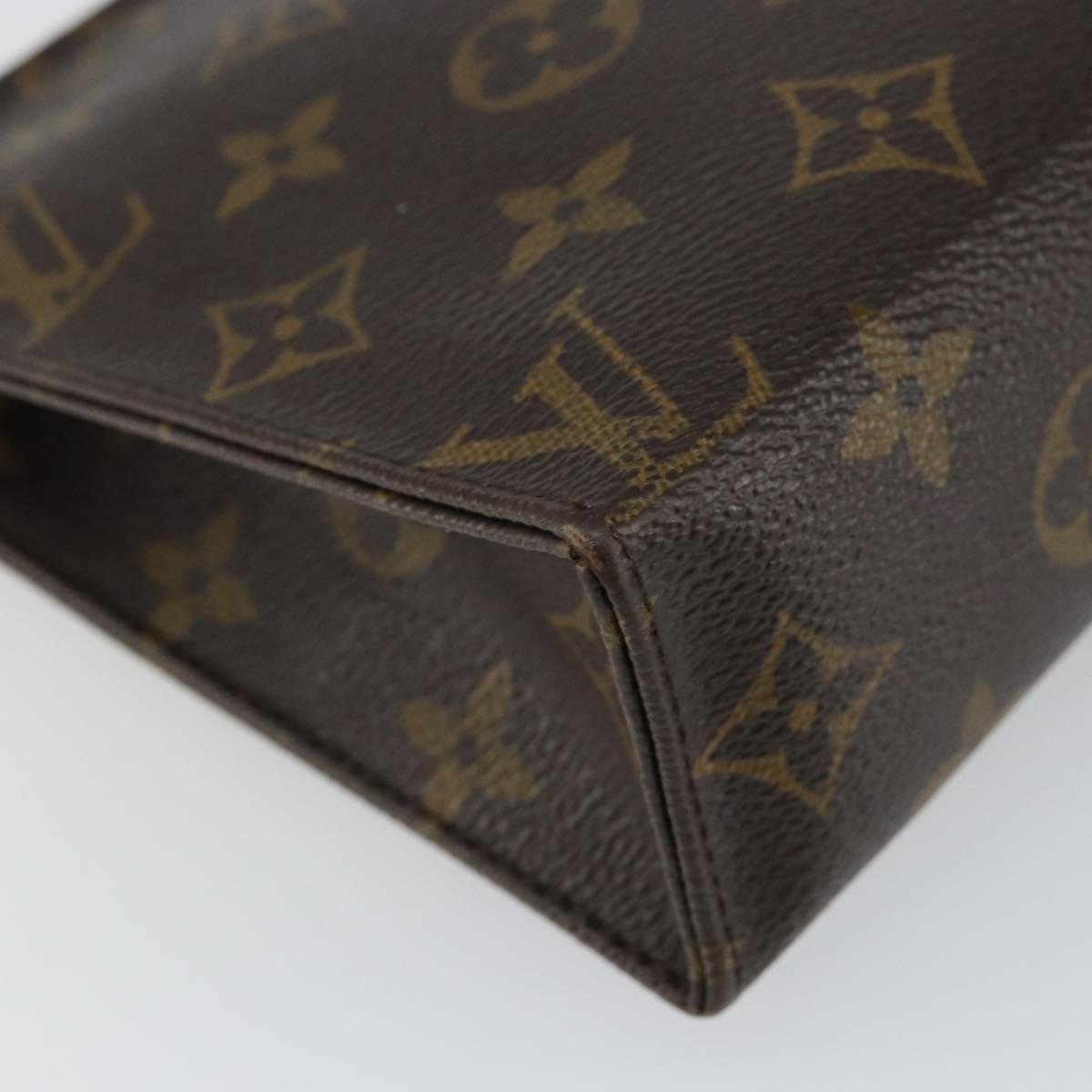 LOUIS VUITTON Monogram Posh Toilette 19 Pouch M47544 LV Auth 145854