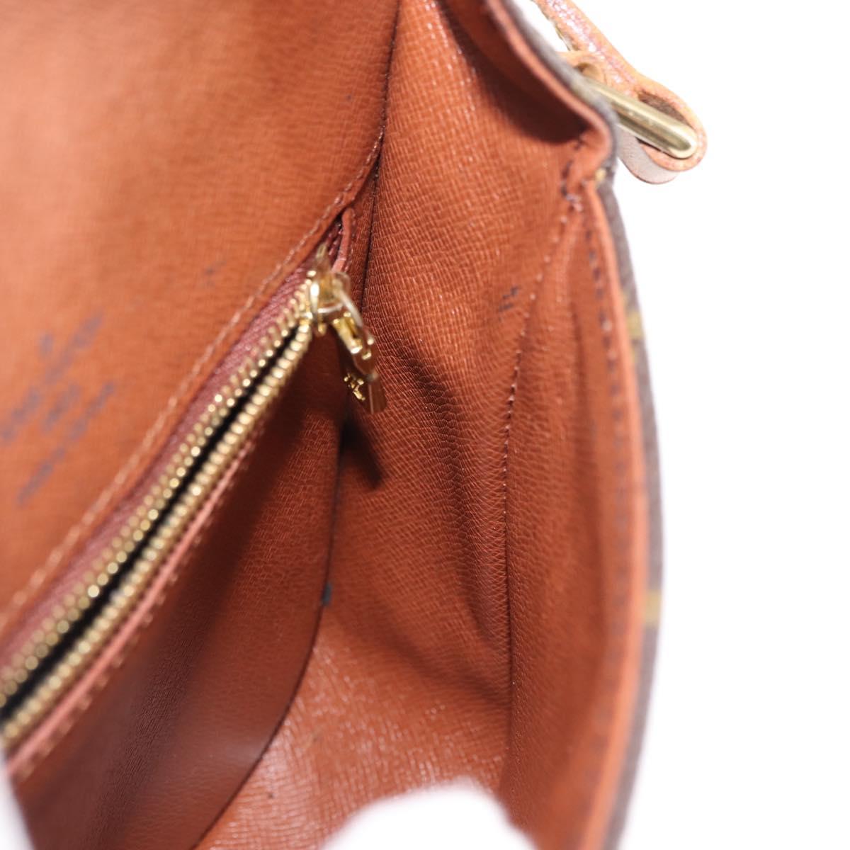 LOUIS VUITTON Monogram Saint Cloud MM Shoulder Bag M51243 LV Auth 145980