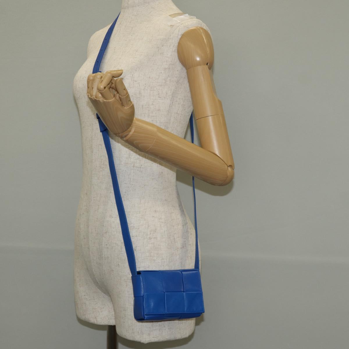 BOTTEGA VENETA MAXI INTRECCIATO Cassette Shoulder Bag Leather Blue Auth 146045V