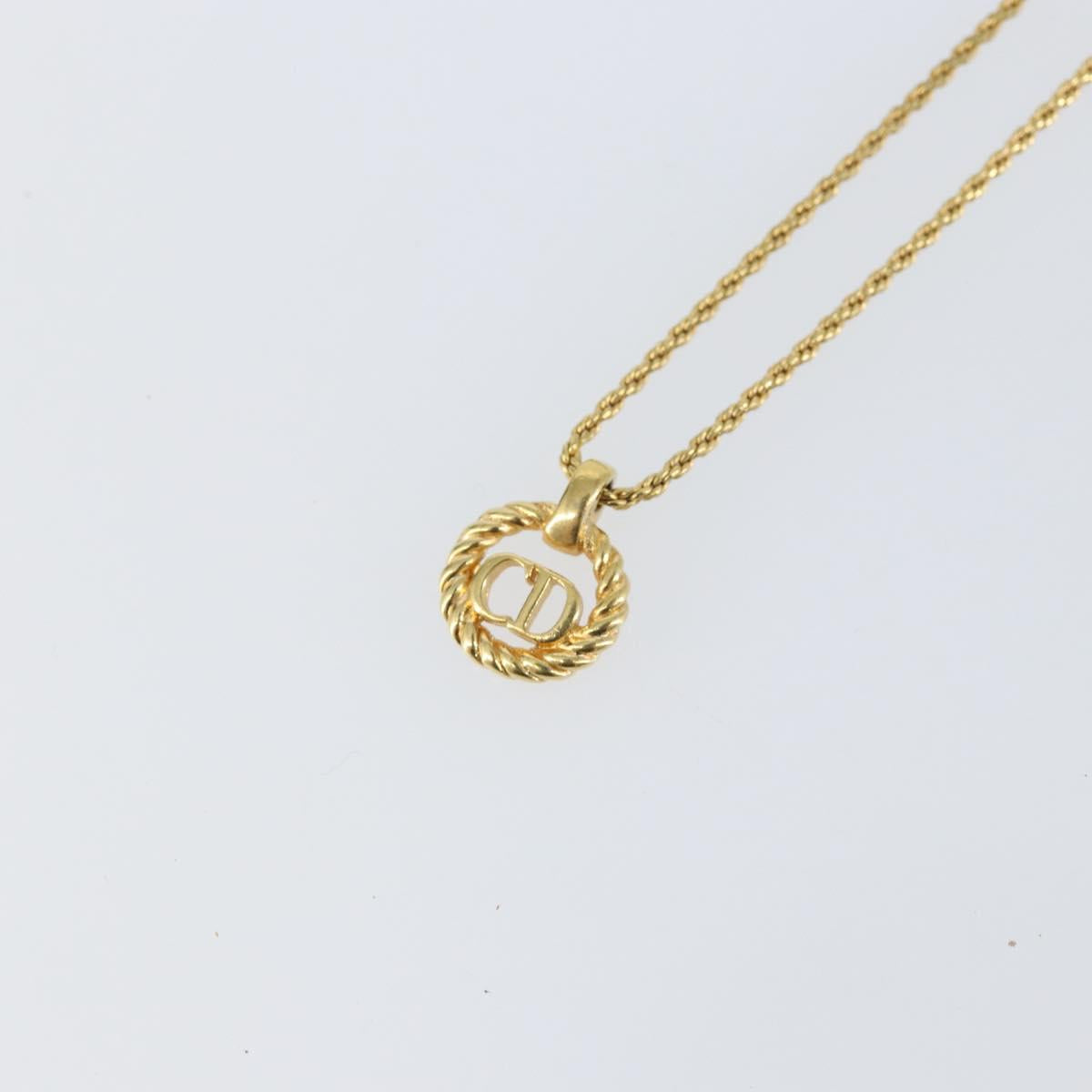 Christian Dior Rope Circle CD Logo Necklace metal Gold Tone Auth 146058