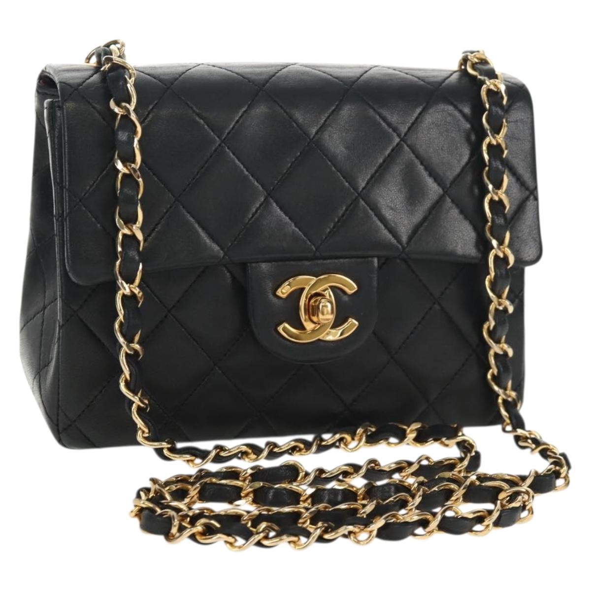 CHANEL Matelasse Chain Shoulder Bag Lamb Skin Black Gold CC Auth 146079SAV
