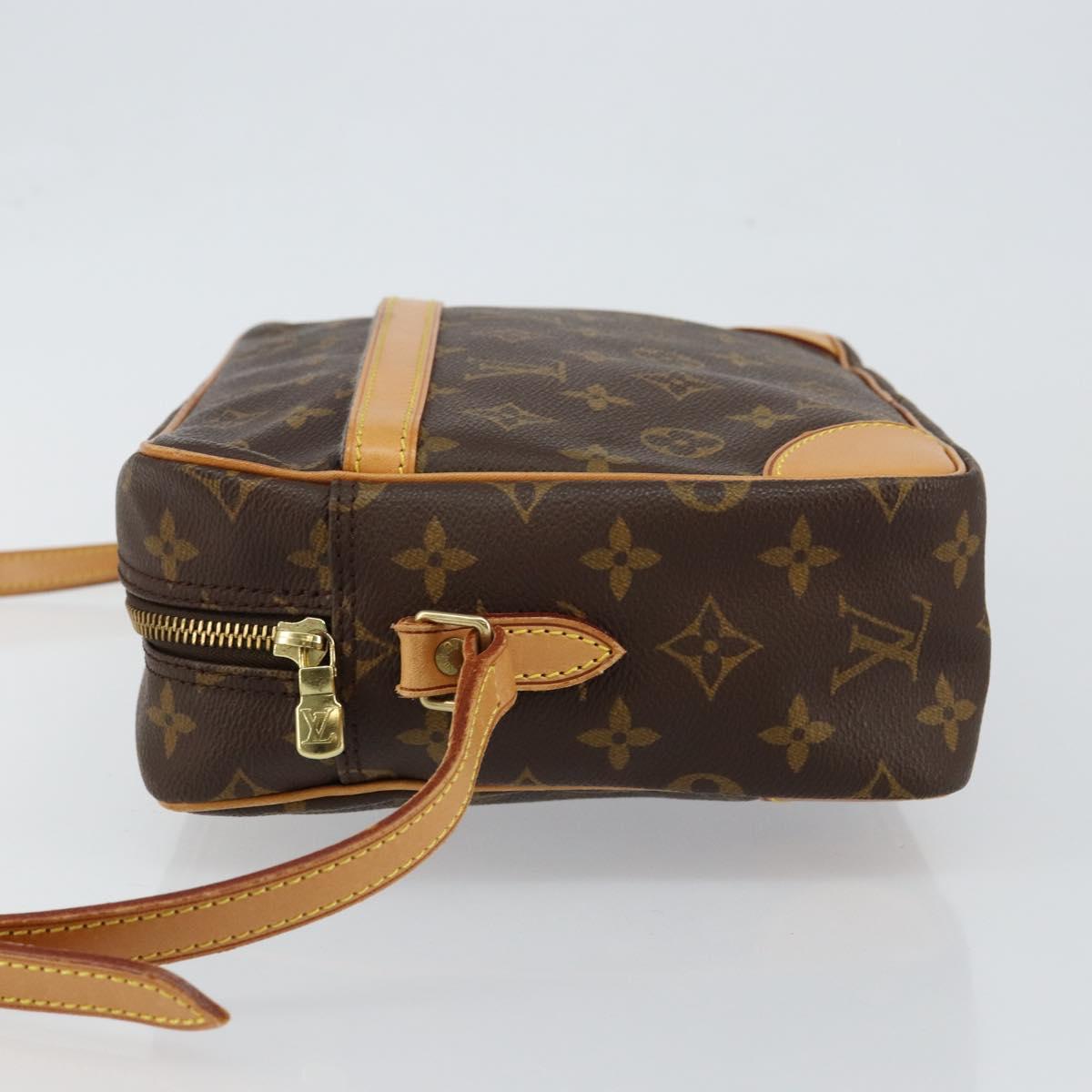 LOUIS VUITTON Monogram Trocadero 30 Shoulder Bag M51272 LV Auth 146117