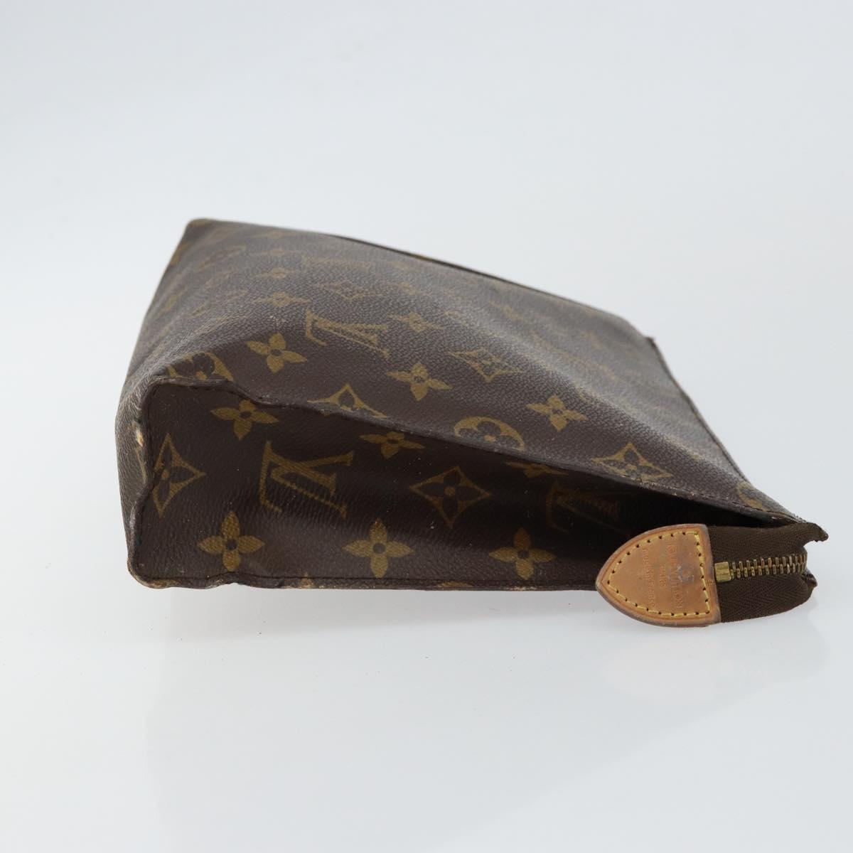 LOUIS VUITTON Monogram Poche Toilette 26 Pouch M47542 LV Auth 146170