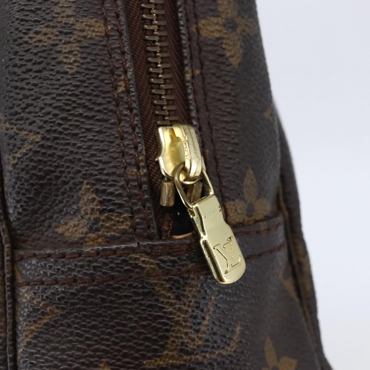 LOUIS VUITTON Monogram Trousse Toilette 28 Clutch Bag M47522 LV Auth 146172