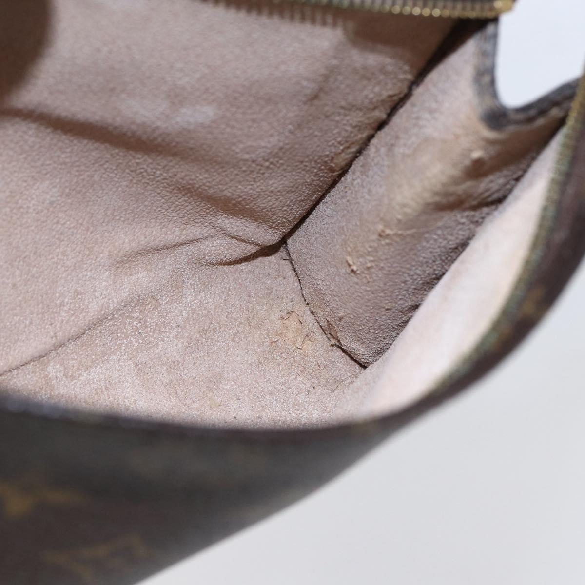 LOUIS VUITTON Monogram Poche Toilette 19 Pouch M47544 LV Auth 146227