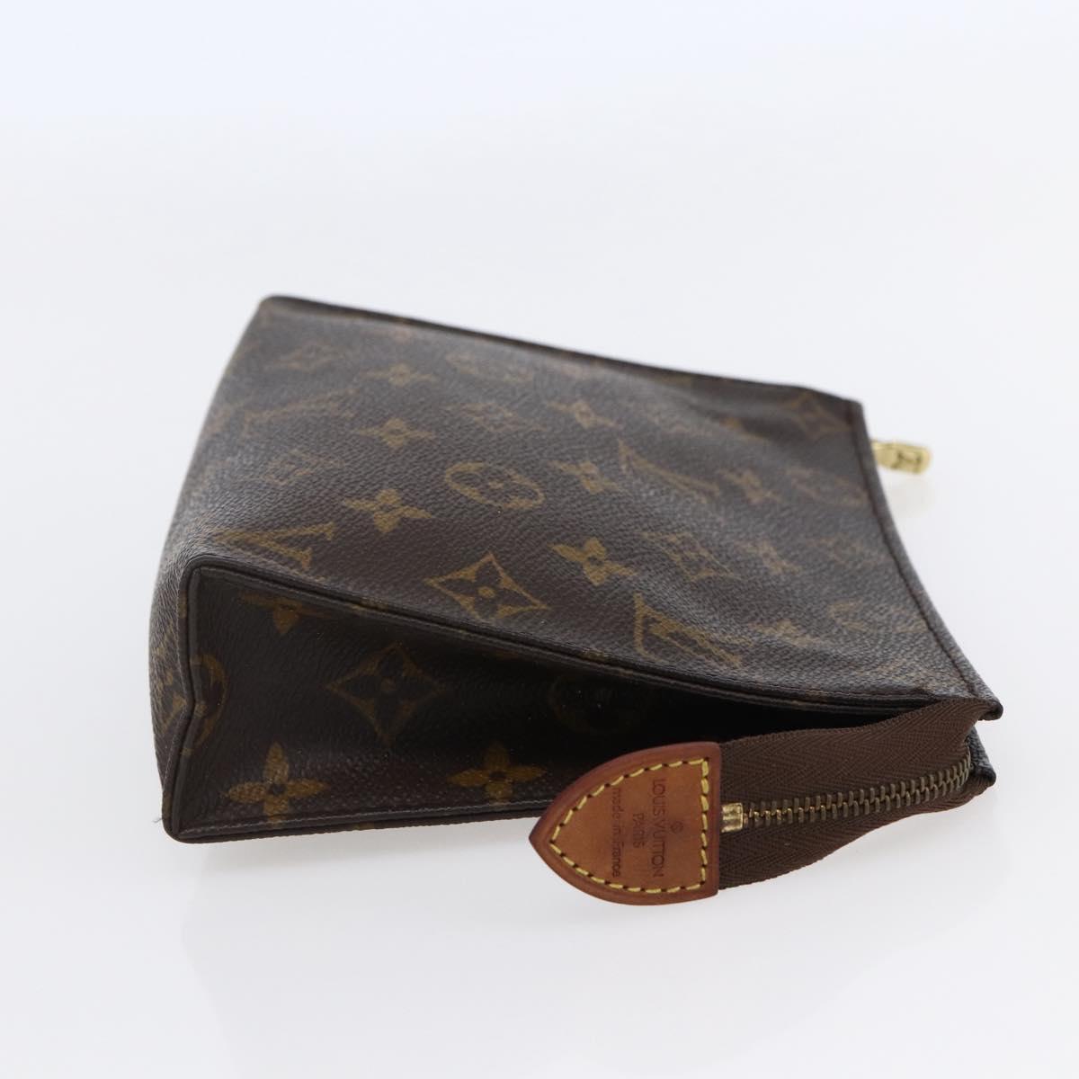 LOUIS VUITTON Monogram Poche Toilette 19 Pouch M47544 LV Auth 146227