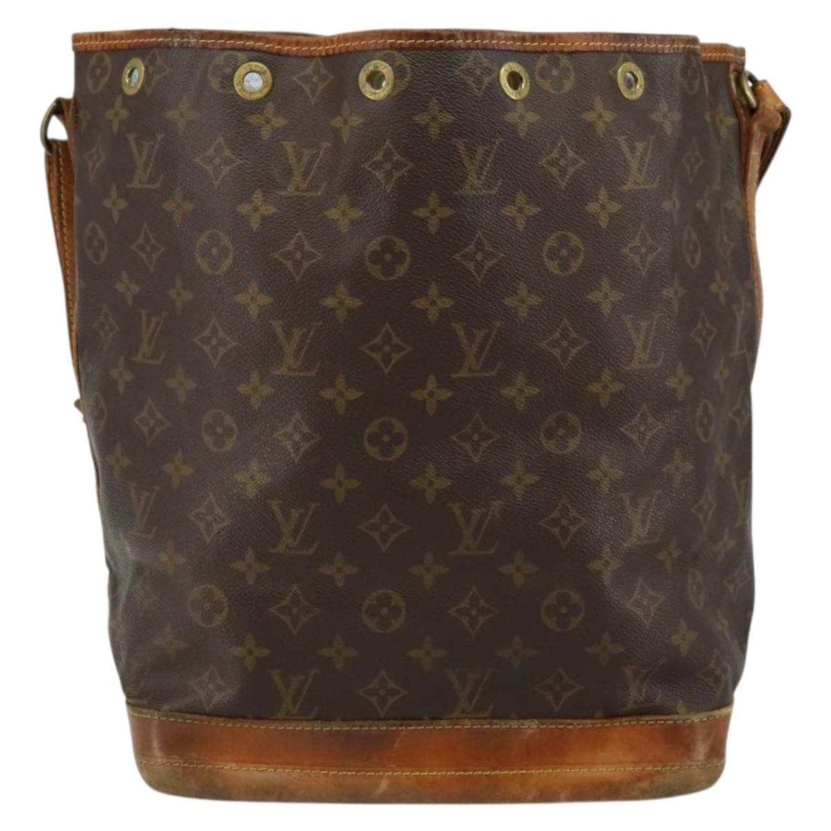 LOUIS VUITTON Monogram Noe Shoulder Bag M42224 LV Auth 146233