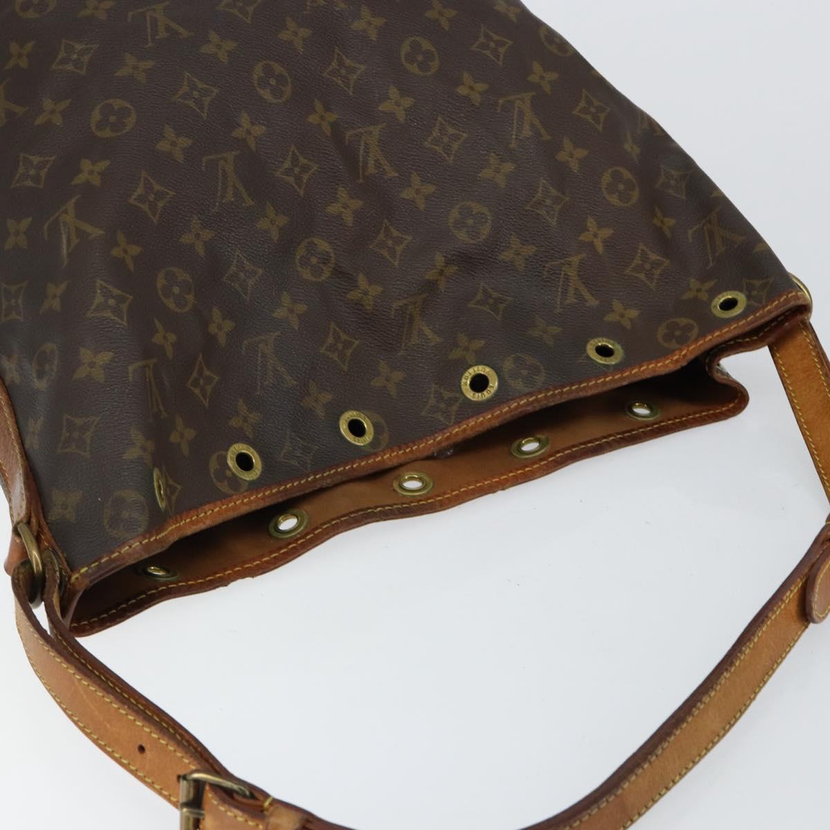 LOUIS VUITTON Monogram Noe Shoulder Bag M42224 LV Auth 146233