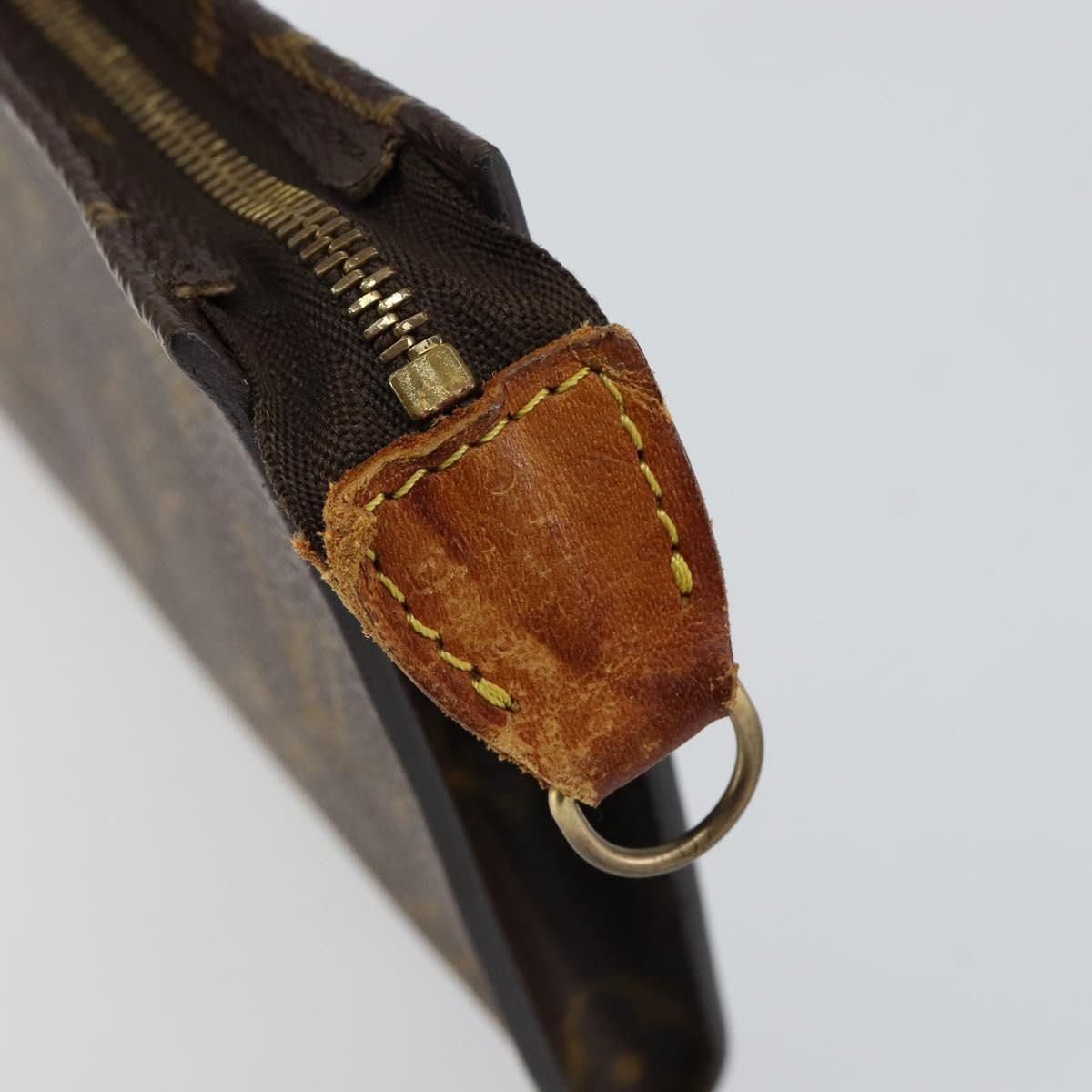 LOUIS VUITTON Monogram Bucket GM Accessory Pouch LV Auth 146311