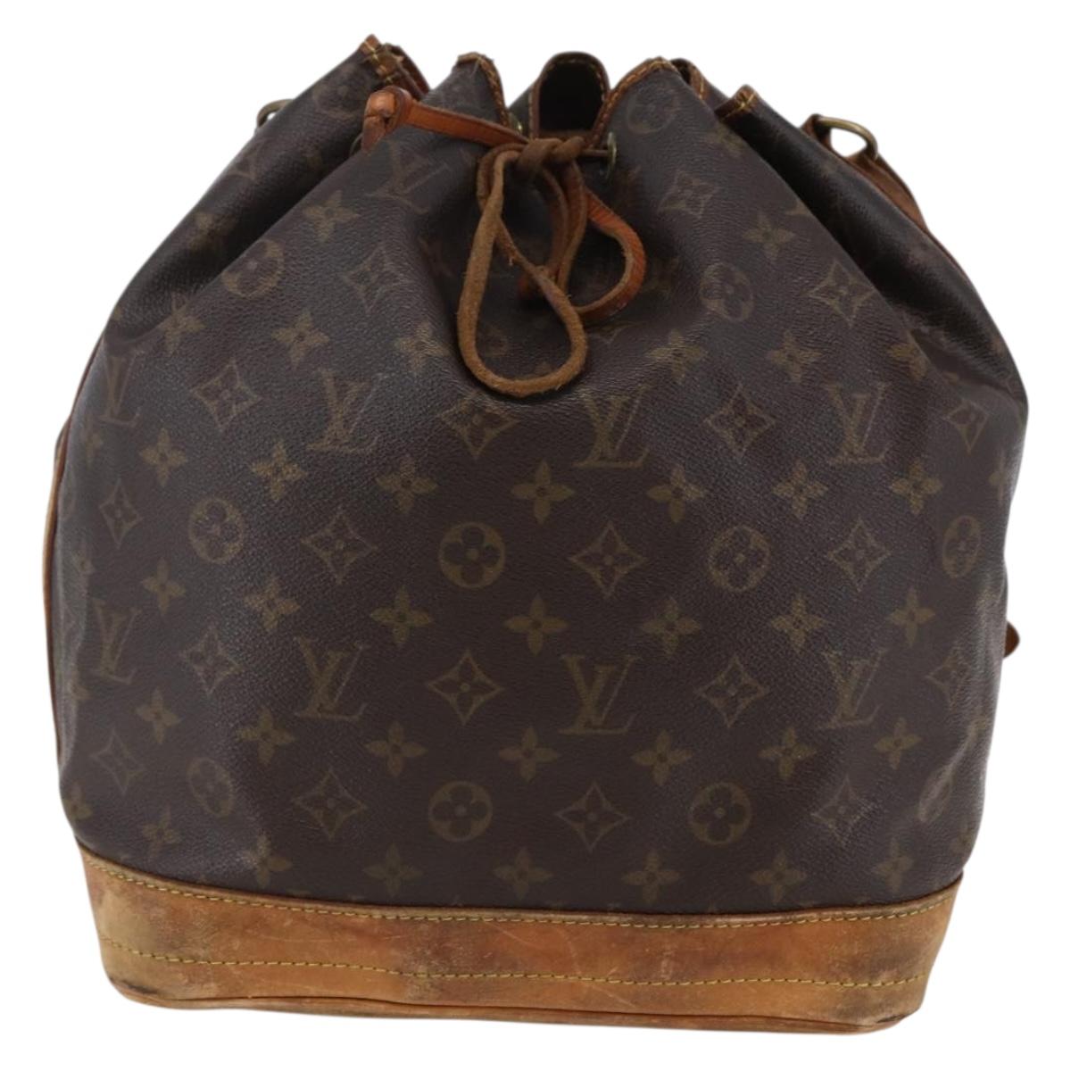 LOUIS VUITTON Monogram Noe Shoulder Bag M42224 LV Auth 146313