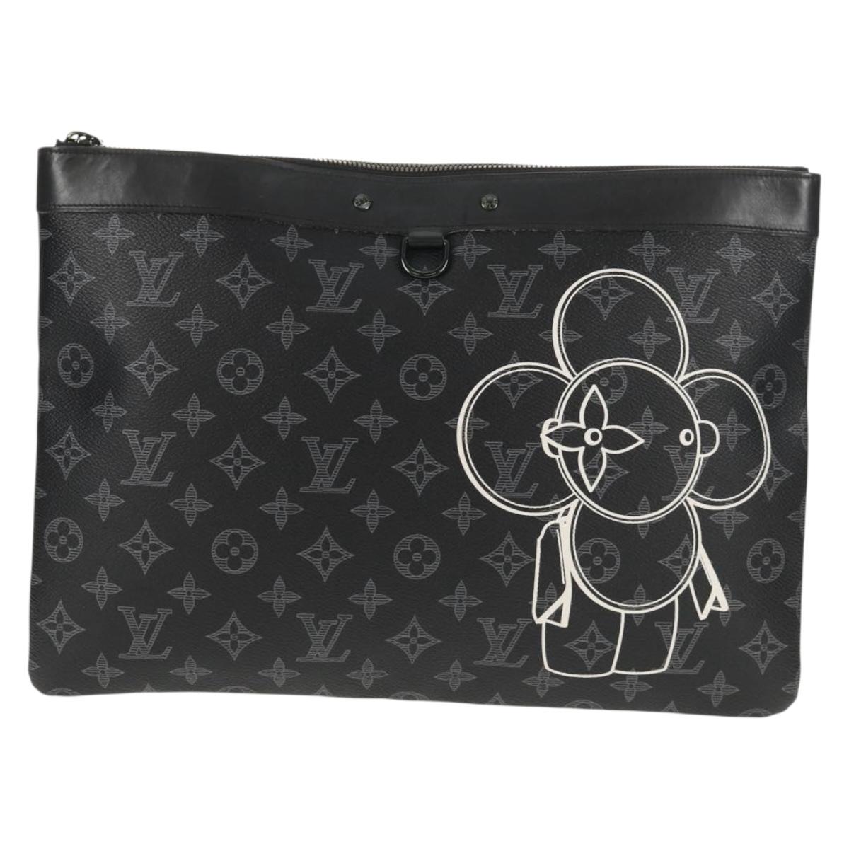 LOUIS VUITTON Eclipse Vivienne Pochette Apollo Limited Item M62904 Auth 146369M