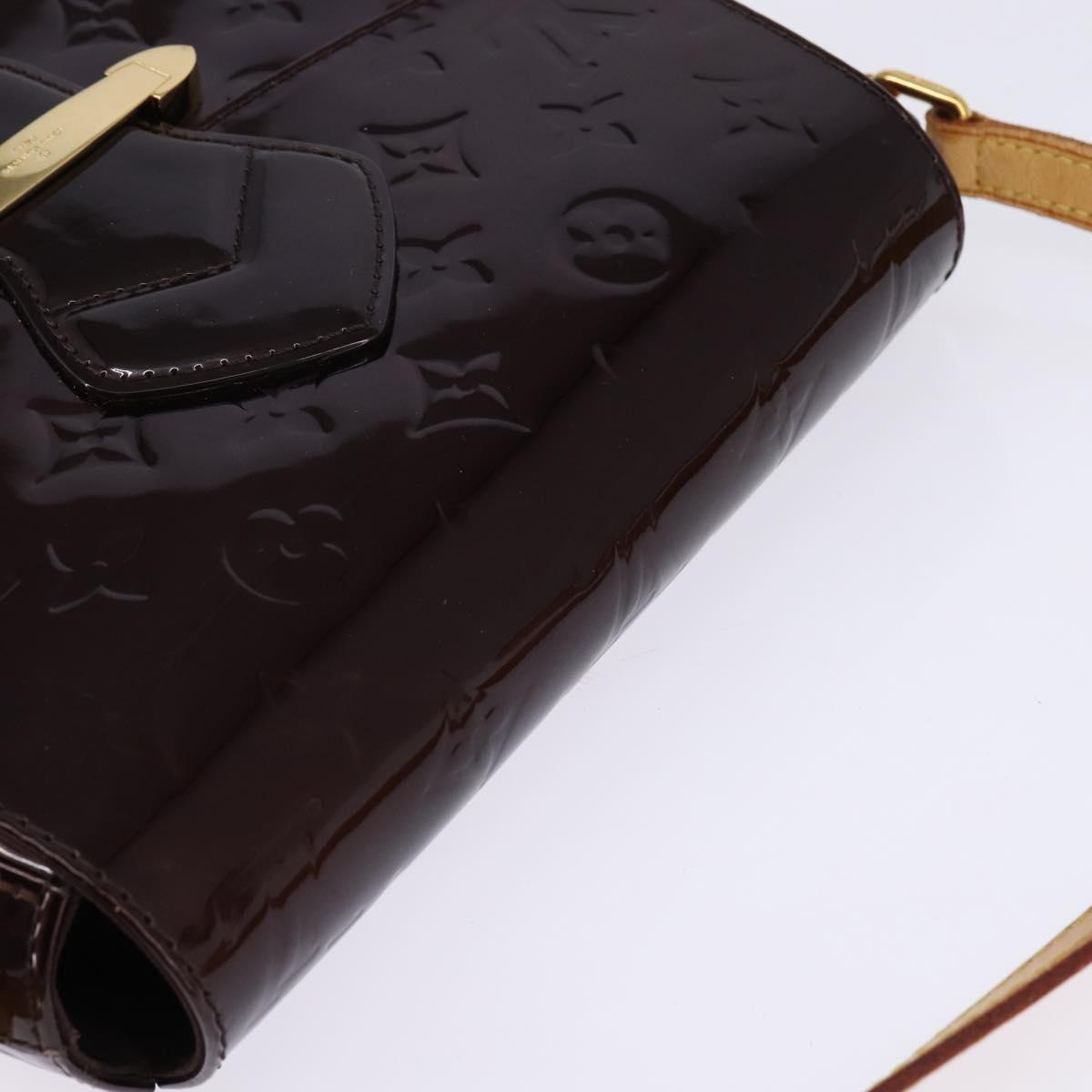 LOUIS VUITTON Vernis Bell Flower GM Shoulder Bag Amarante M91707 LV Auth 146504