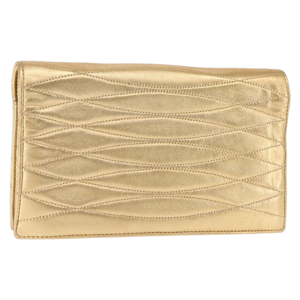 CHANEL Clutch Bag Leather Gold CC Auth 146526