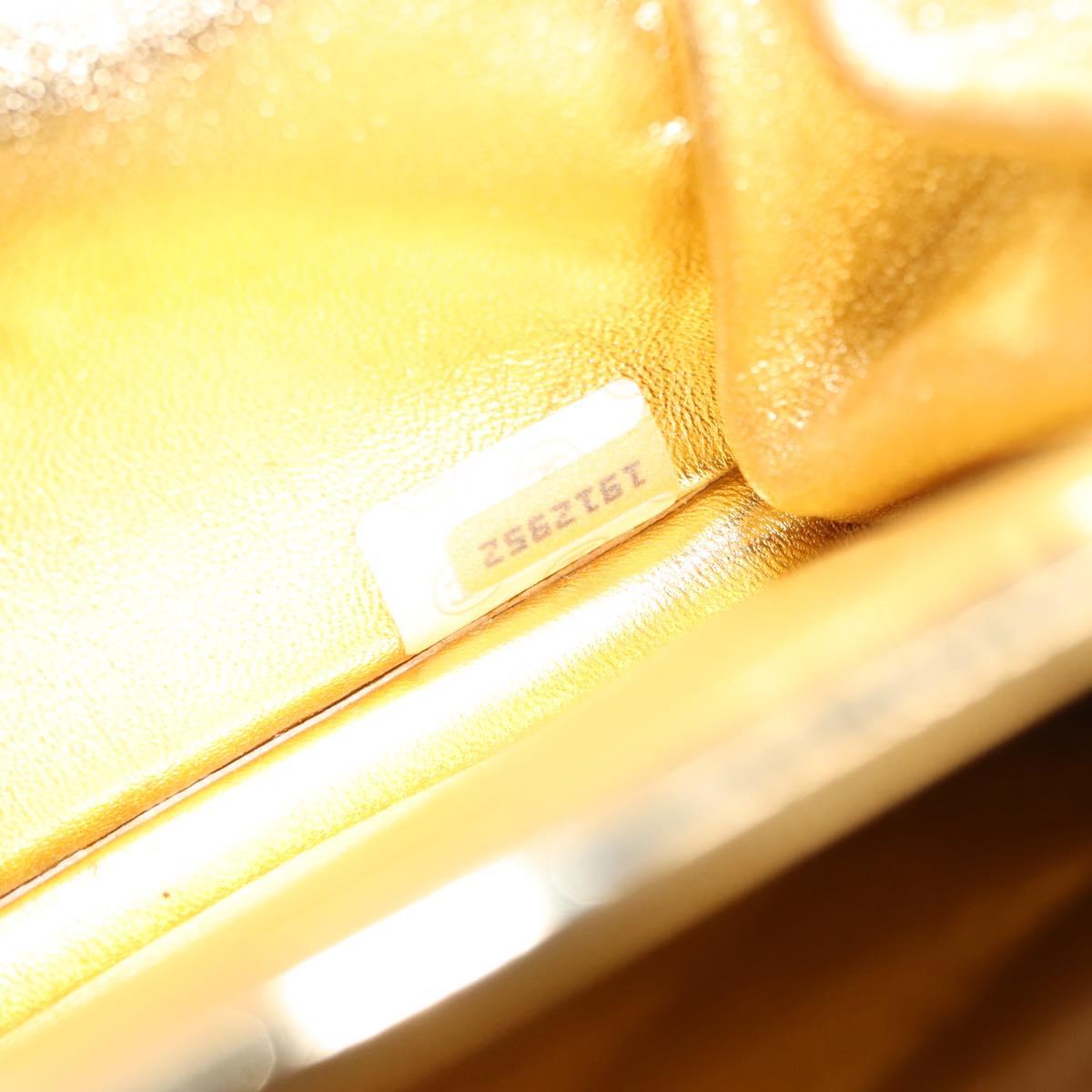 CHANEL Clutch Bag Leather Gold CC Auth 146526