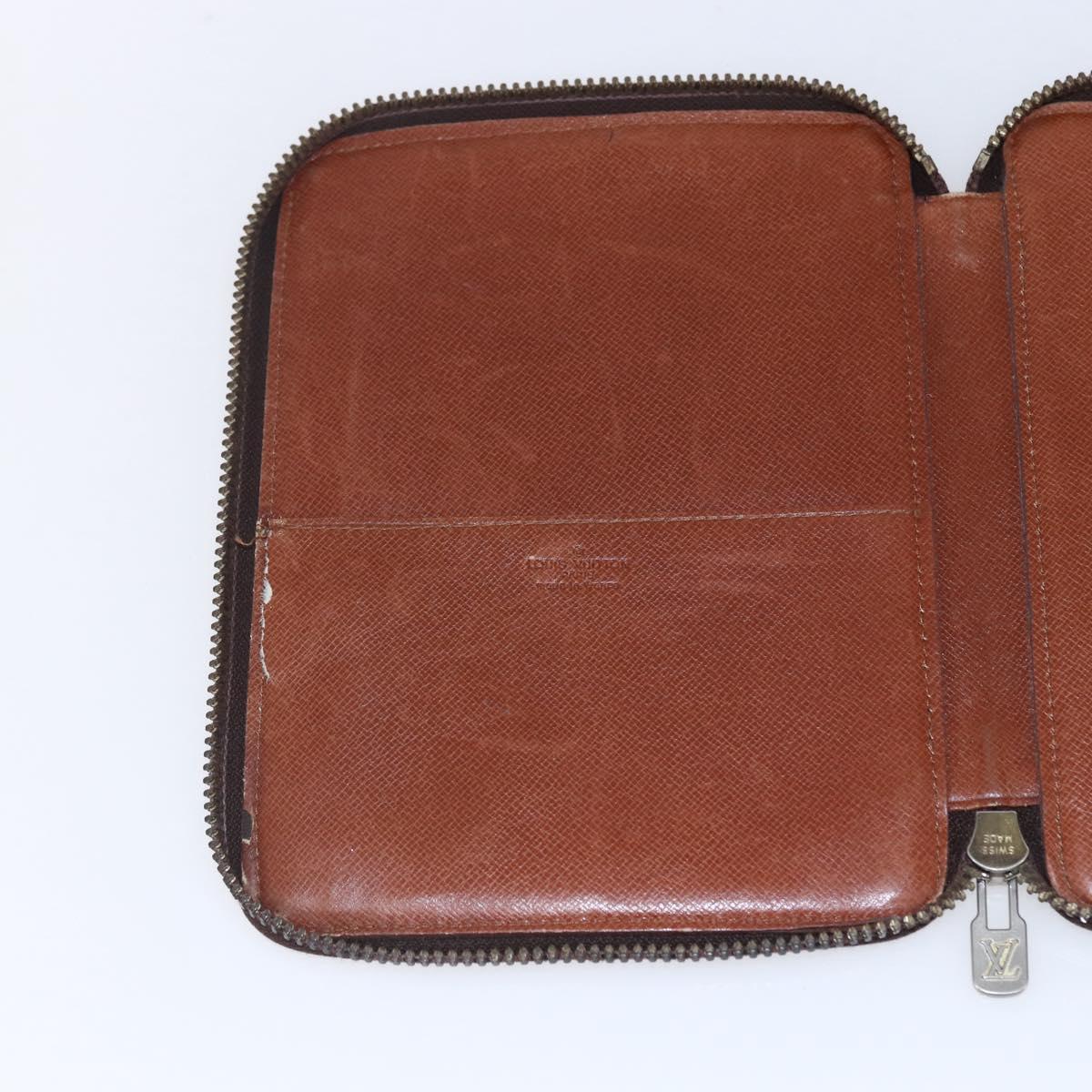 LOUIS VUITTON Monogram Passport Case LV Auth 146527