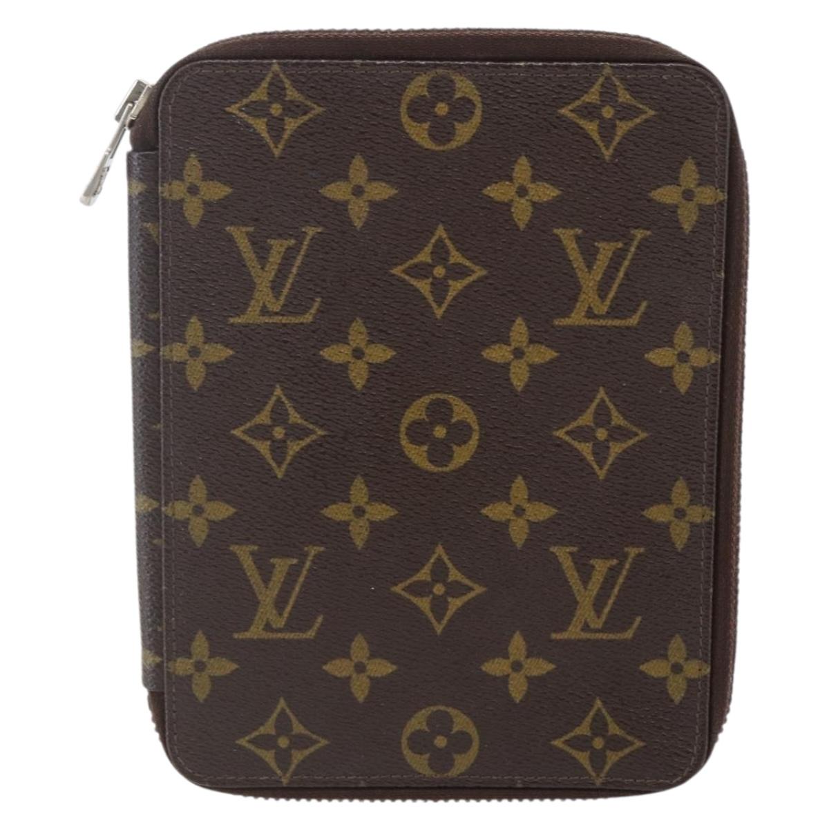 LOUIS VUITTON Monogram Passport Case LV Auth 146527