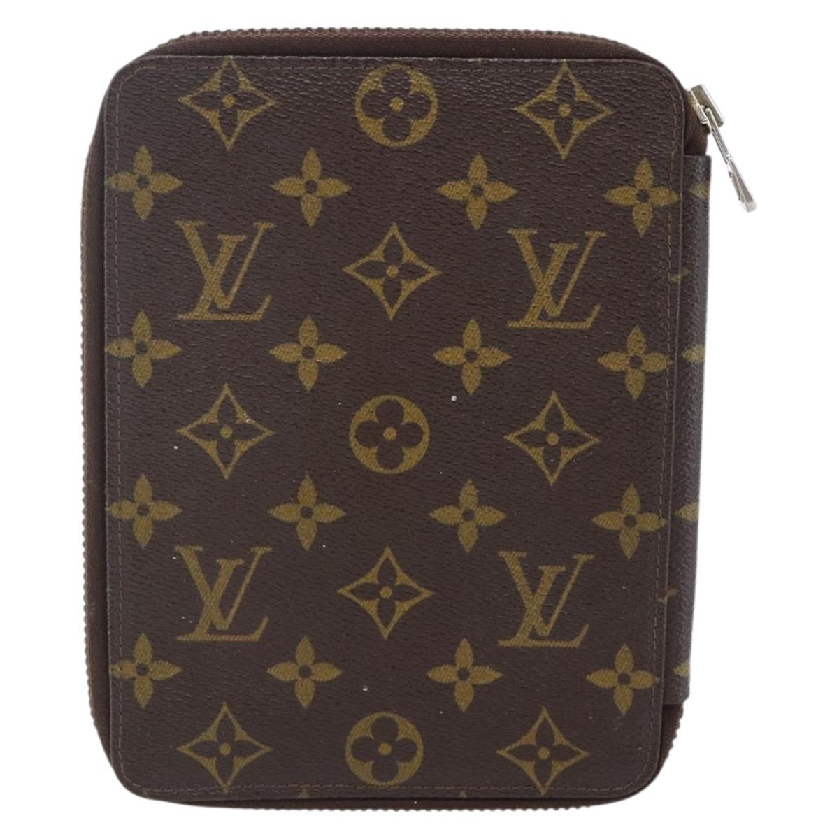 LOUIS VUITTON Monogram Passport Case LV Auth 146527