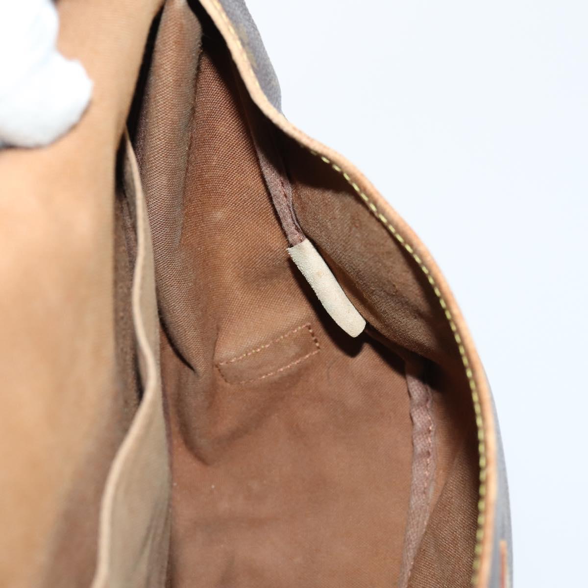 LOUIS VUITTON Monogram Saumur 35 Shoulder Bag M42254 LV Auth 146596