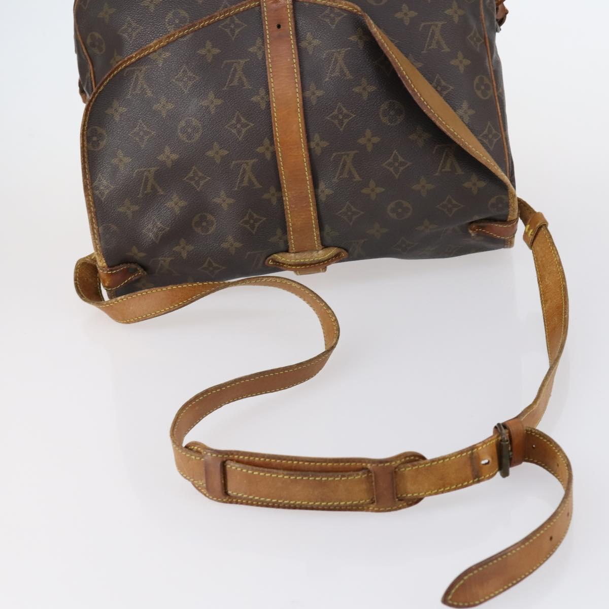 LOUIS VUITTON Monogram Saumur 35 Shoulder Bag M42254 LV Auth 146596