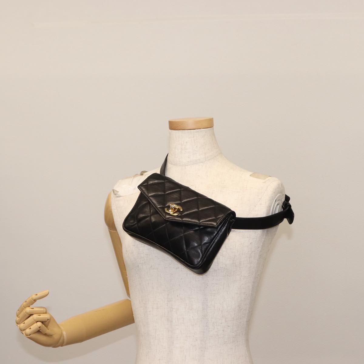 CHANEL Waist pouch Matelasse Waist bag Leather Black Gold CC Auth 146618