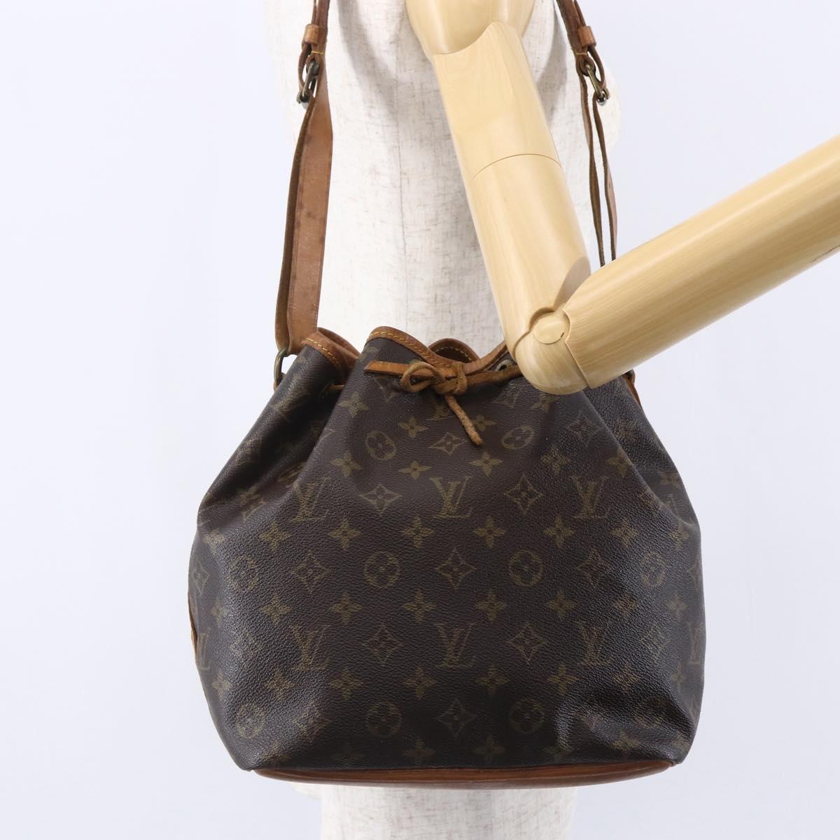 LOUIS VUITTON Monogram Petit Noe Shoulder Bag M42226 LV Auth 146890