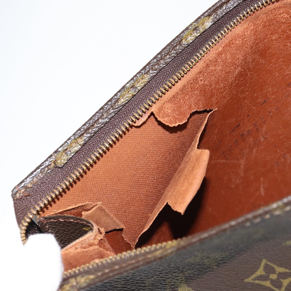 LOUIS VUITTON Monogram Poche Toilette 26 Pouch M47542 LV Auth 146902