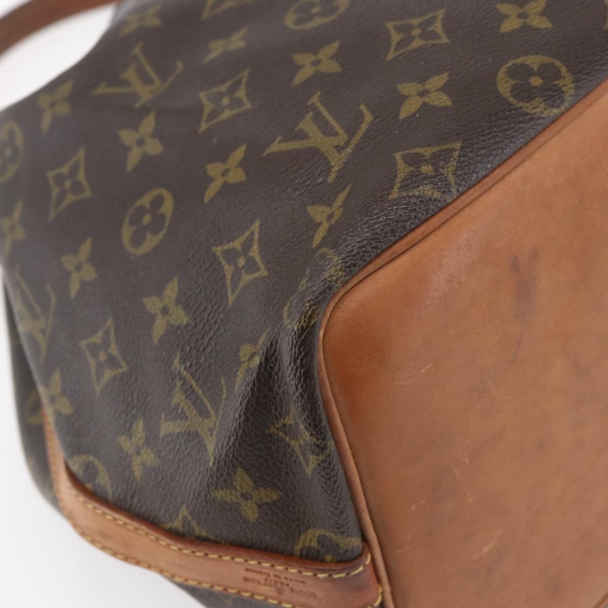 LOUIS VUITTON Monogram Petit Noe Shoulder Bag M42226 LV Auth 147002