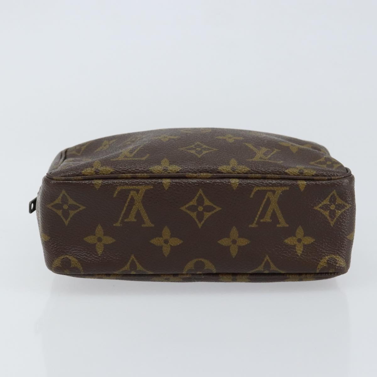 LOUIS VUITTON Monogram Trousse Toilette 18 Pouch M47526 LV Auth 147022