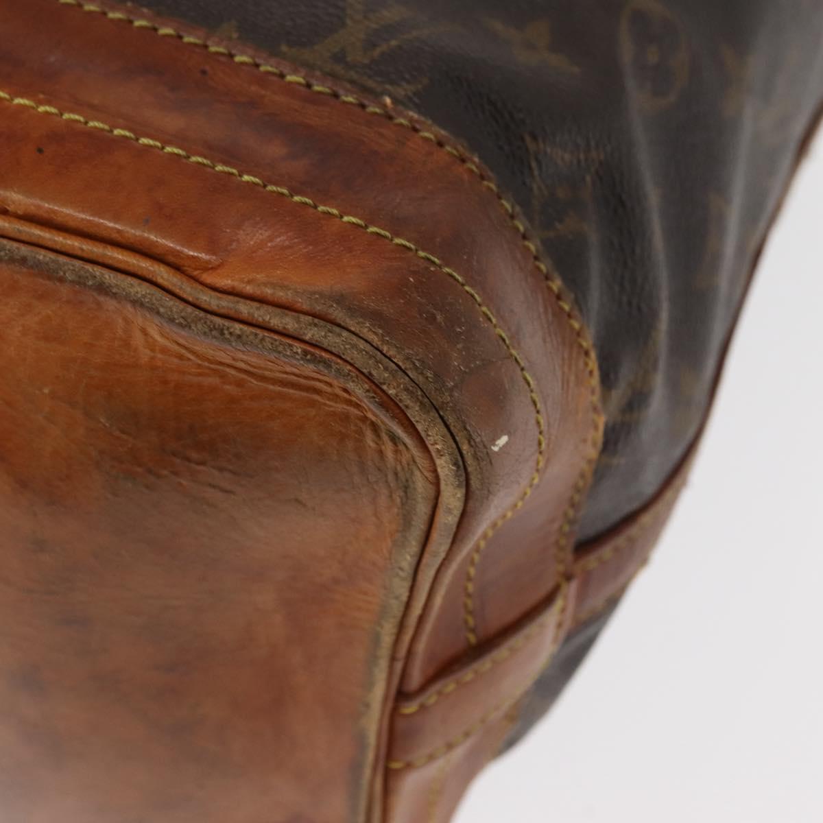 LOUIS VUITTON Monogram Noe Shoulder Bag M42224 LV Auth 147127