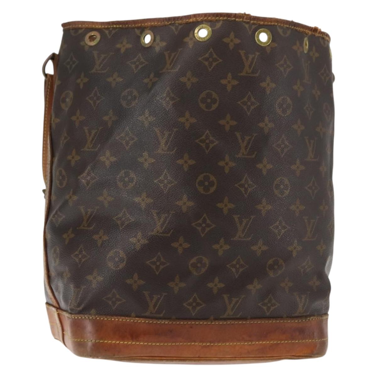 LOUIS VUITTON Monogram Noe Shoulder Bag M42224 LV Auth 147127