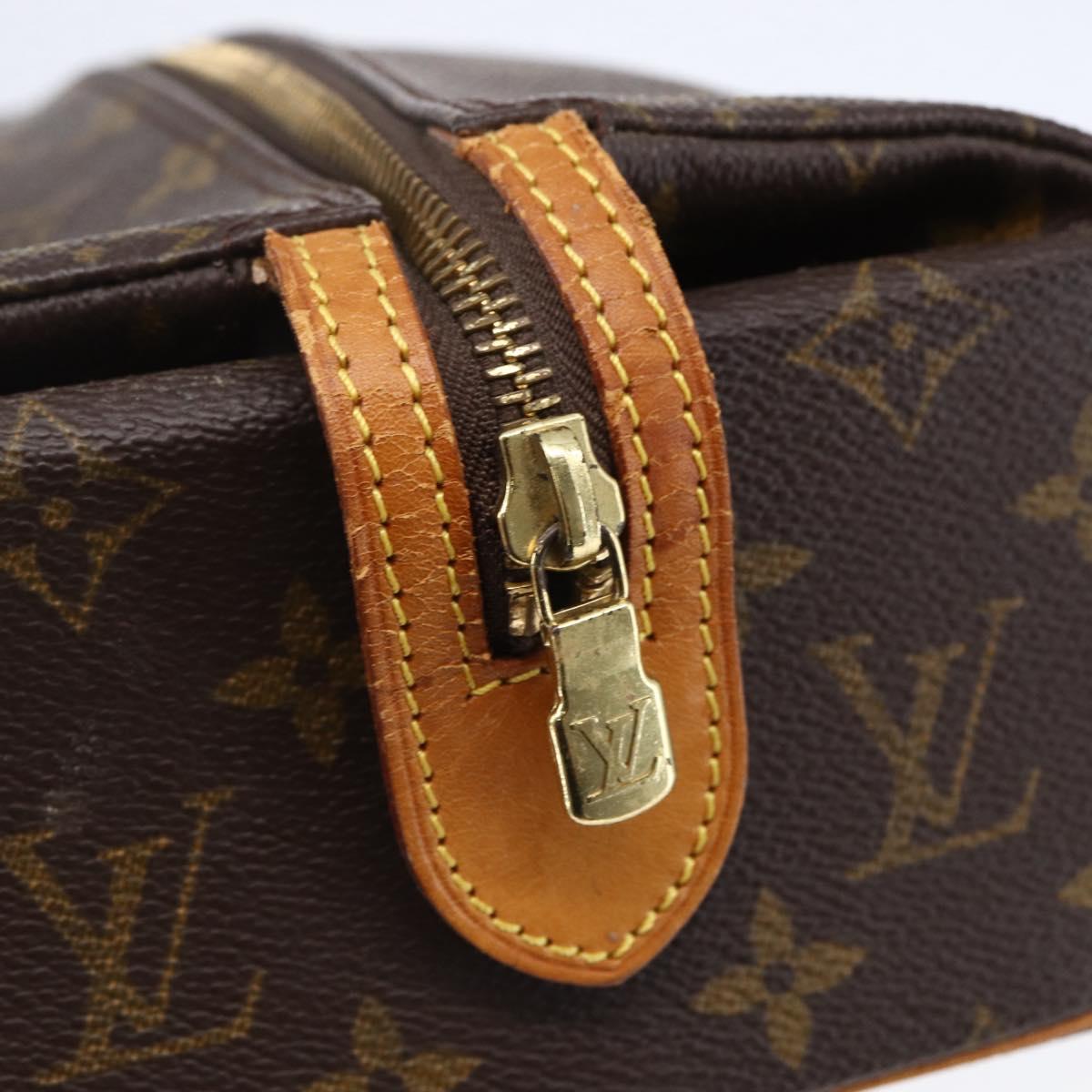 LOUIS VUITTON Monogram Trousse Patte Pression Cosmetic Pouch M47636 Auth 147161