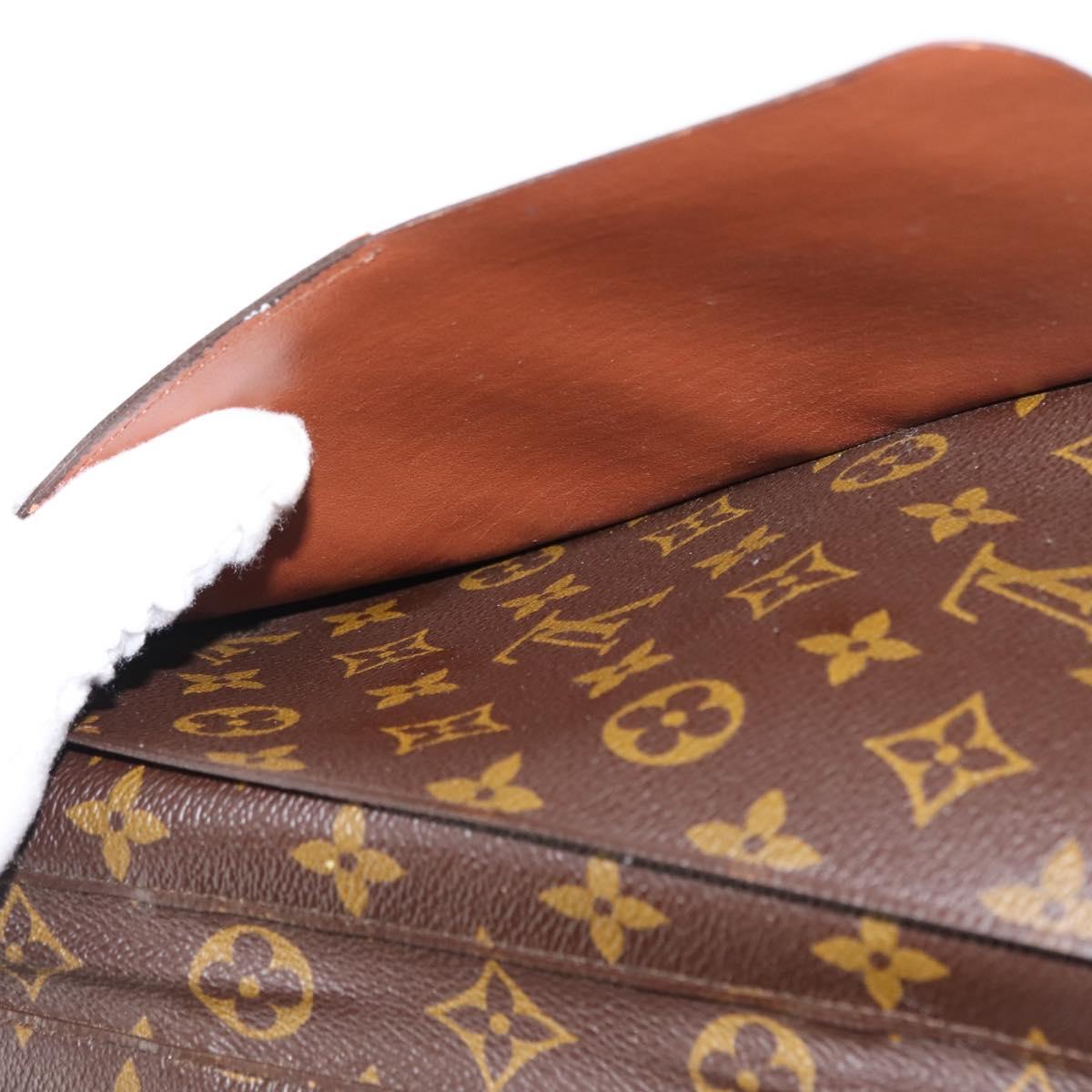 LOUIS VUITTON Monogram Poche Escapade Travel Case M60113 LV Auth 147163