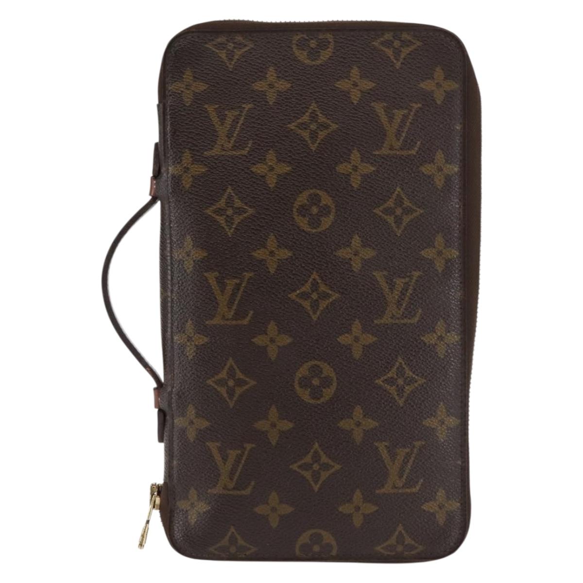 LOUIS VUITTON Monogram Poche Escapade Travel Case M60113 LV Auth 147163
