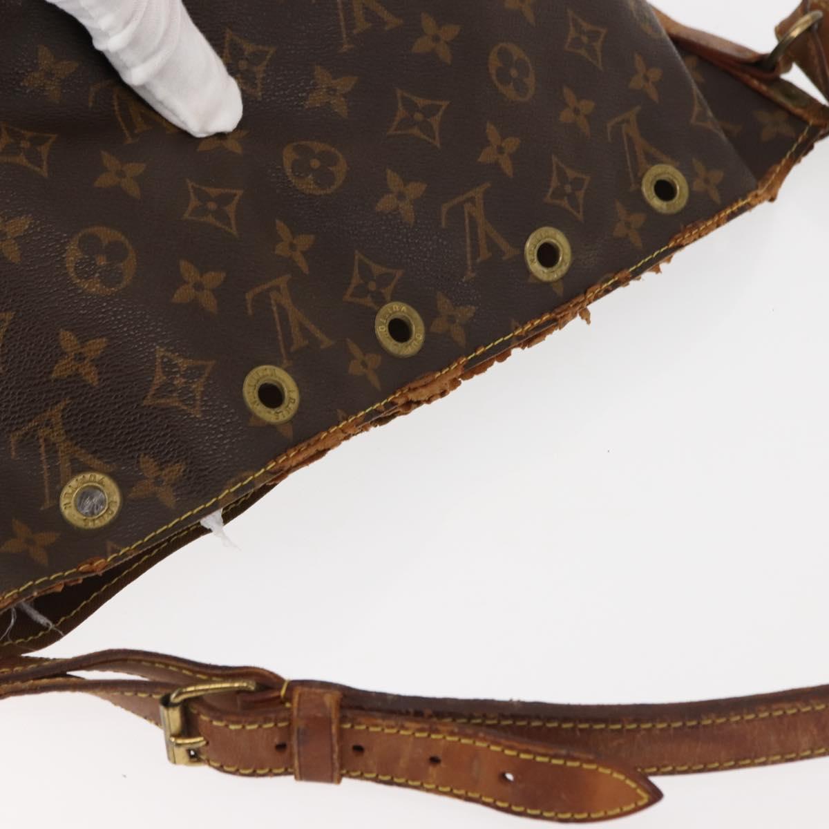 LOUIS VUITTON Monogram Petit Noe Shoulder Bag M42226 LV Auth 147208