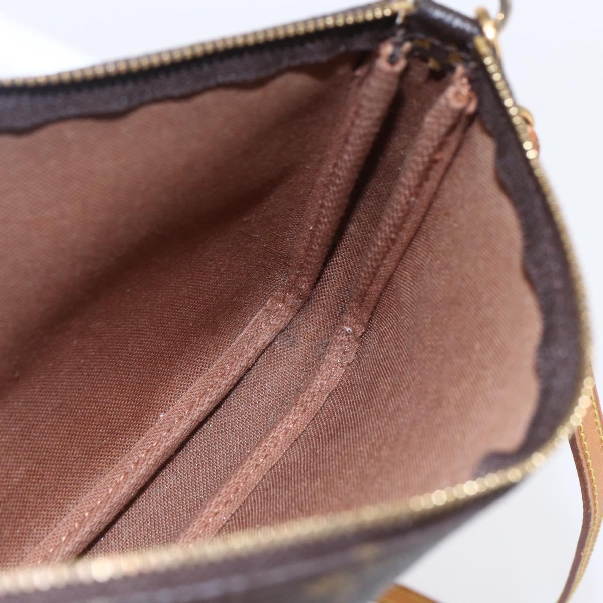 LOUIS VUITTON Monogram Pochette Accessoires Pouch M51980 LV Auth 147220