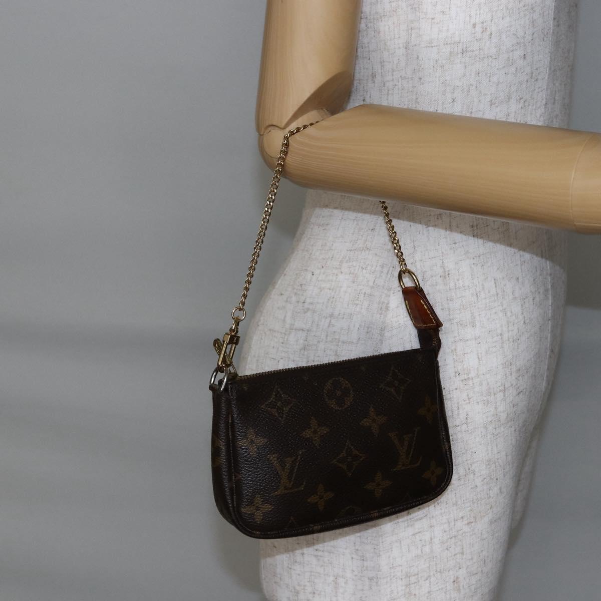 LOUIS VUITTON Monogram Mini Pochette Accessoires Pouch M58009 LV Auth 147233