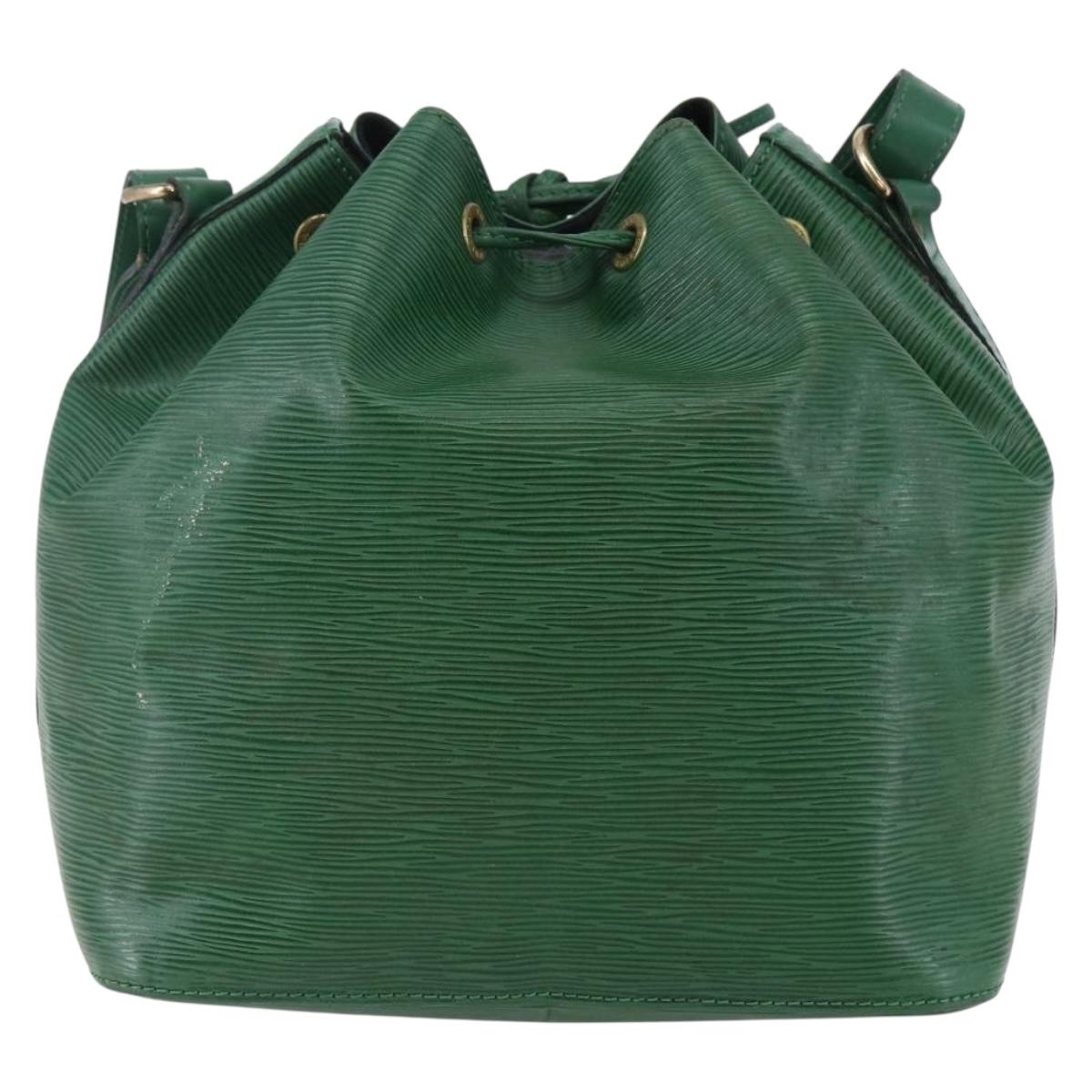 LOUIS VUITTON Epi Petit Noe Shoulder Bag Green M44104 LV Auth 147274