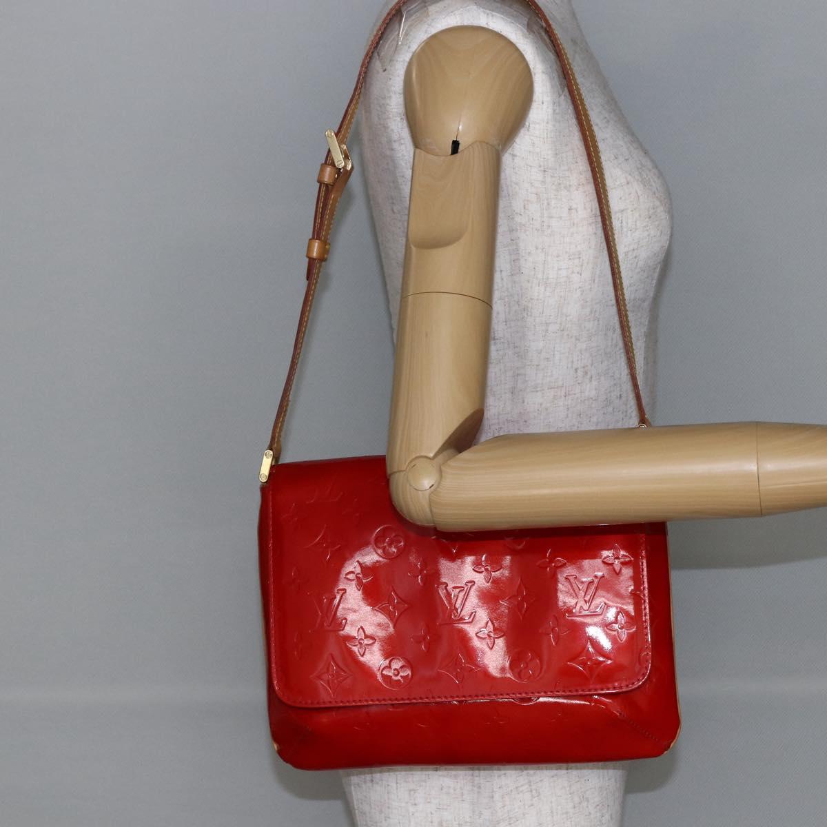 LOUIS VUITTON Monogram Vernis Thompson Street Bag Red Rouge M91094 Auth 147343