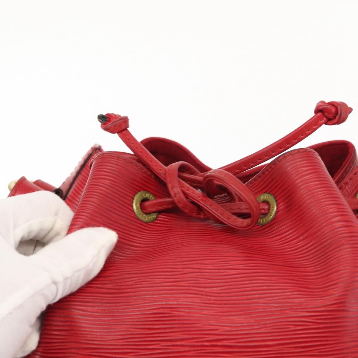 LOUIS VUITTON Epi Petit Noe Shoulder Bag Red M44107 LV Auth 147352