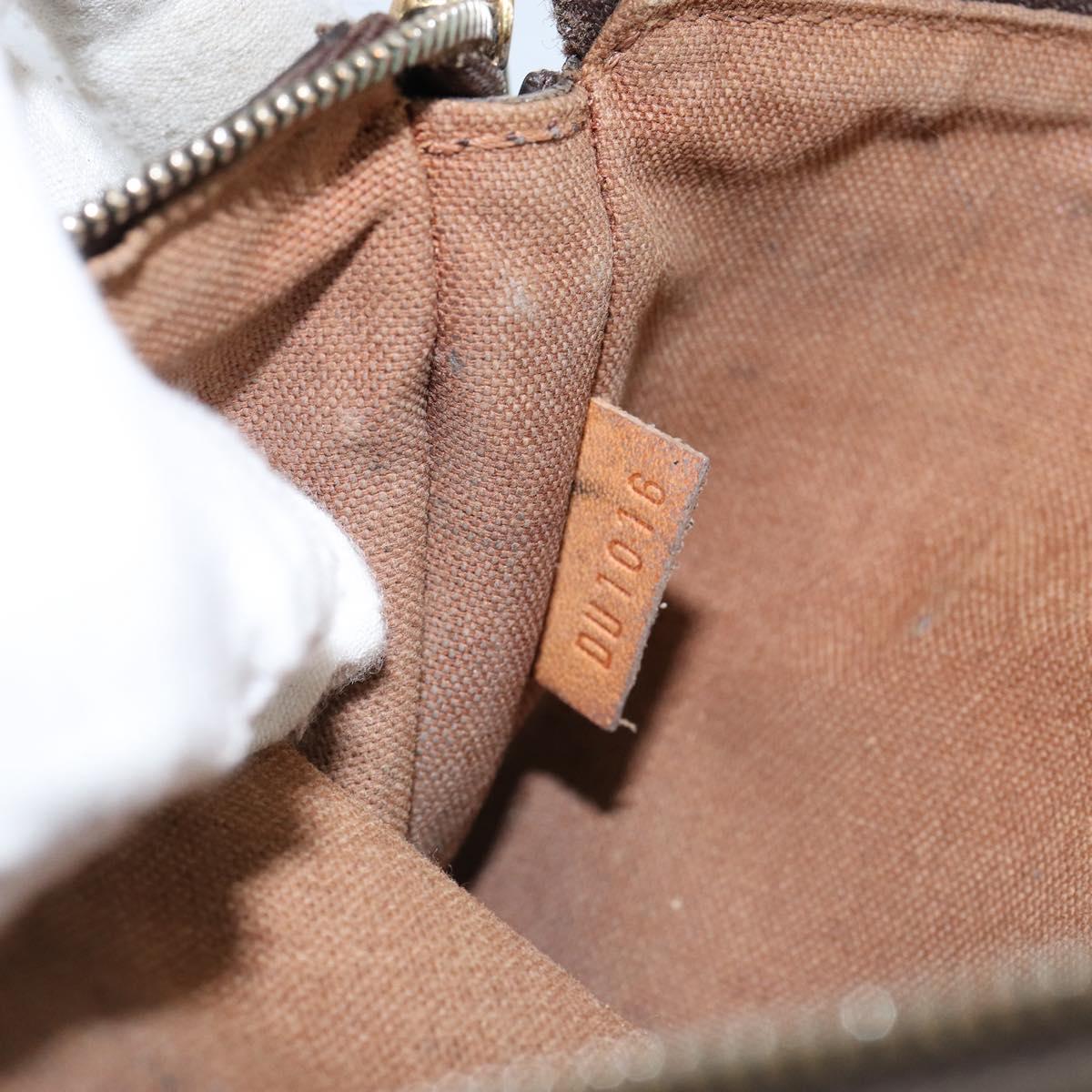 LOUIS VUITTON Monogram Eva Shoulder Bag M95567 LV Auth 147434