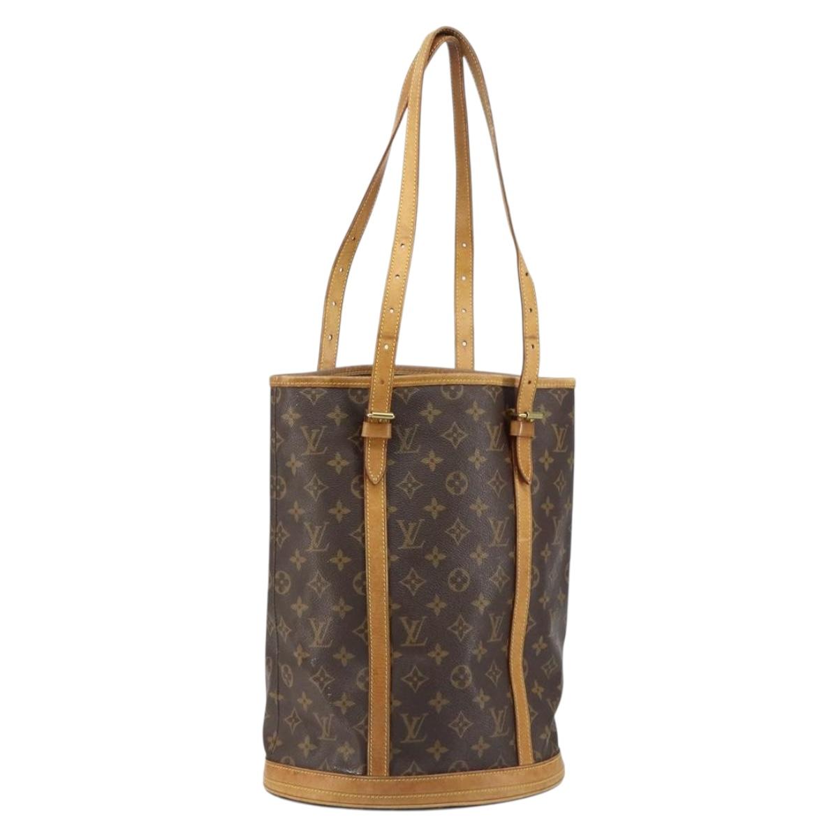 LOUIS VUITTON Monogram Bucket GM Shoulder Bag M42236 LV Auth 147839