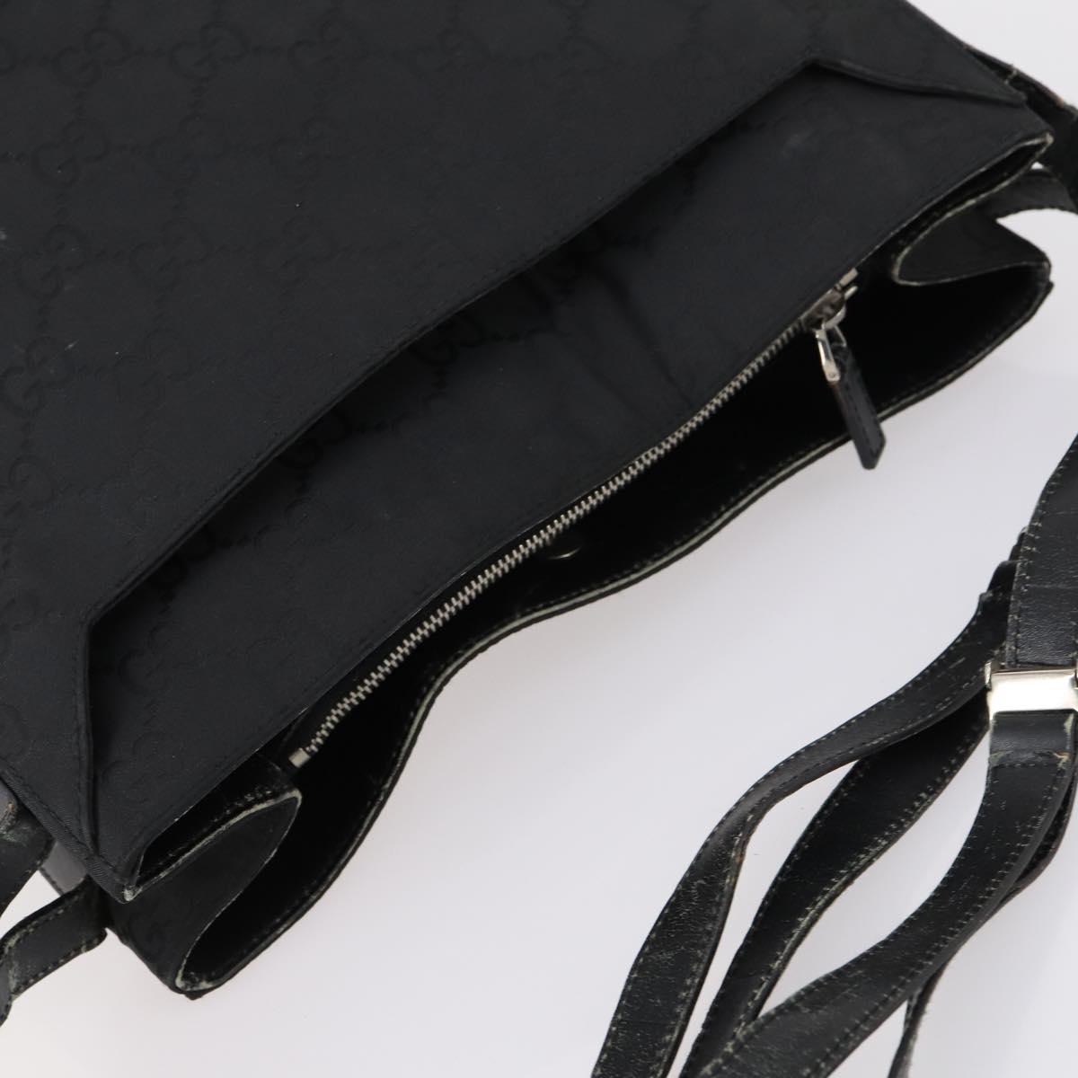 GUCCI GG Canvas Shoulder Bag Black Auth 147859