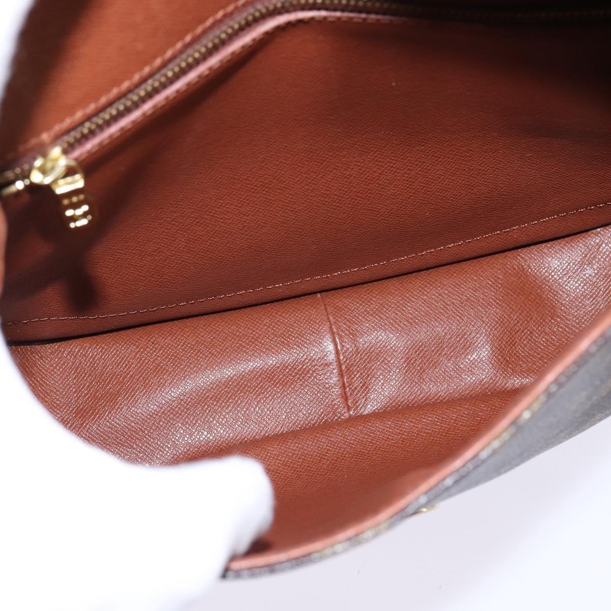 LOUIS VUITTON Monogram Saint Cloud GM Shoulder Bag M51242 LV Auth 147929