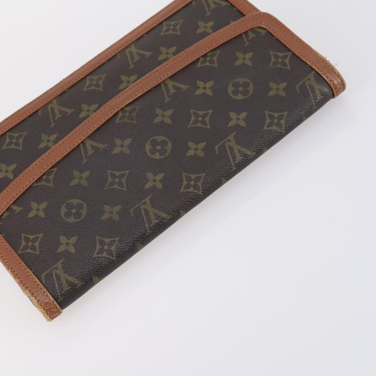 LOUIS VUITTON Epi Monogram Clutch Bag 4Set Black LV Auth 148075
