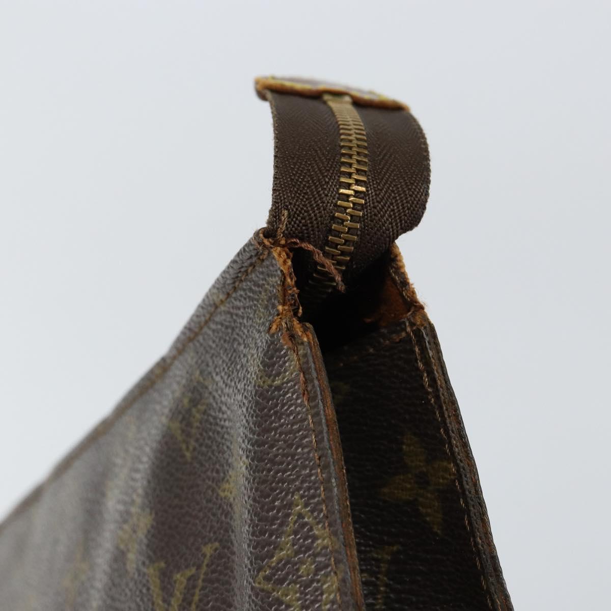 LOUIS VUITTON Monogram Poche Toilette 26 Pouch M47542 LV Auth 148091