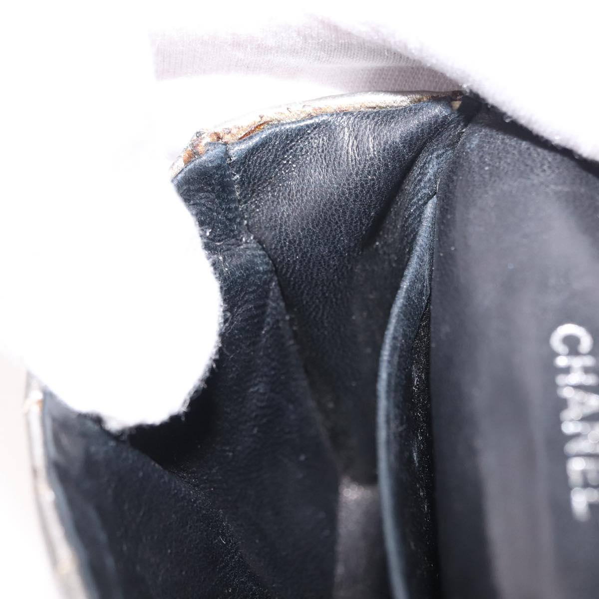 CHANEL Matelasse Chain Hand Bag Lamb Skin Silver CC Auth 148202