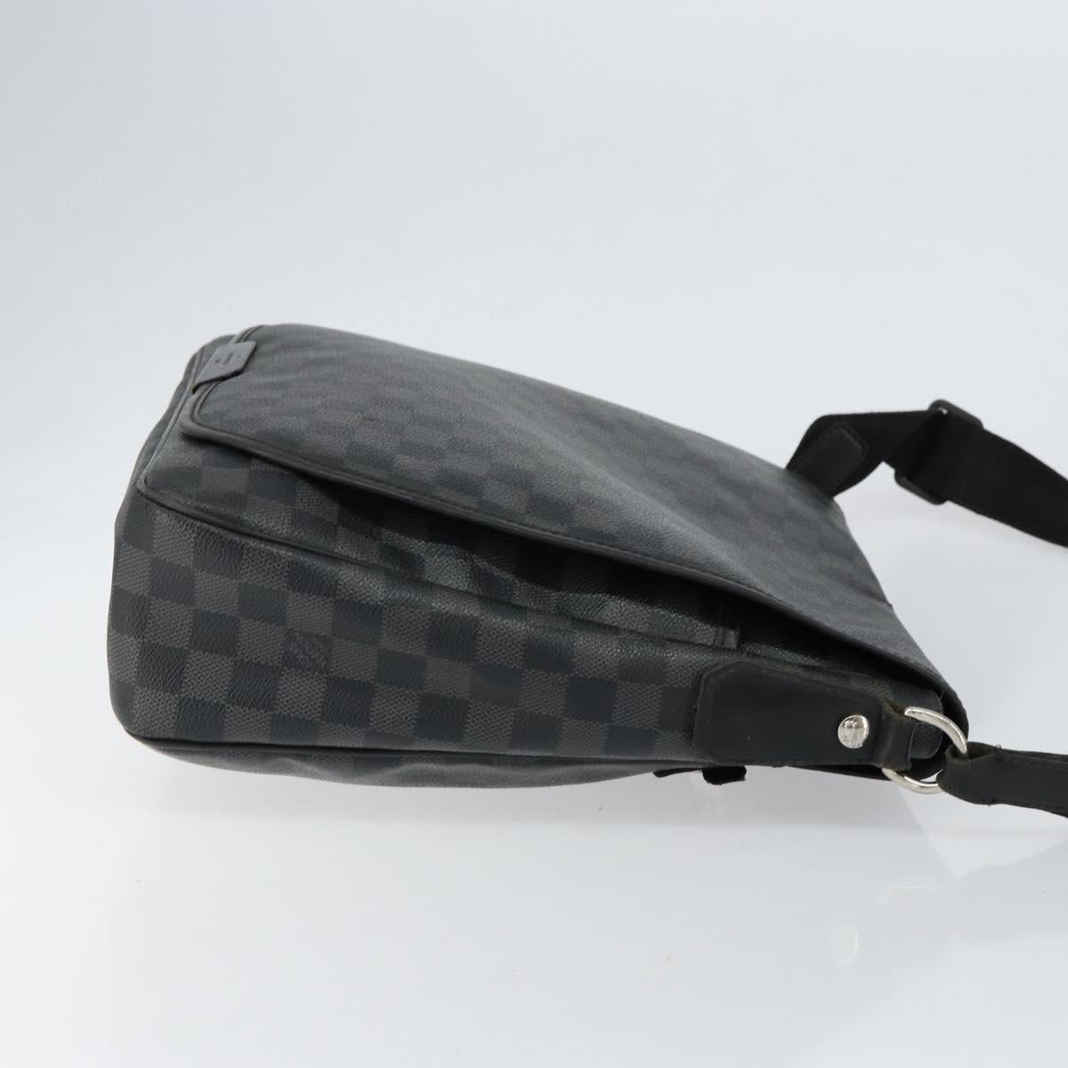 LOUIS VUITTON Damier Graphite Daniel MM Shoulder Bag N58029 LV Auth 148377