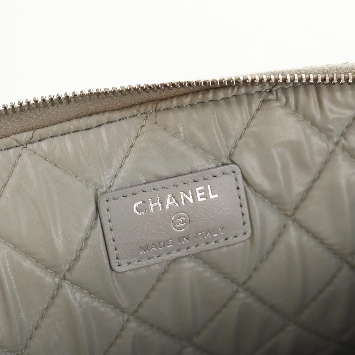 CHANEL Clutch Bag Canvas Gray CC Auth 148530M