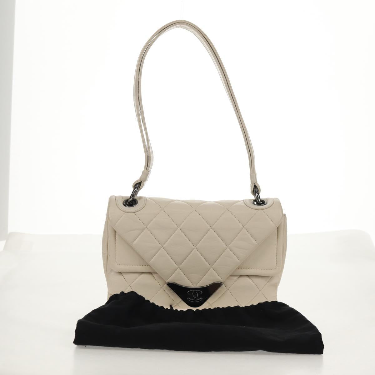 CHANEL Shoulder Bag Lamb Skin White Silver CC Auth 148619AV