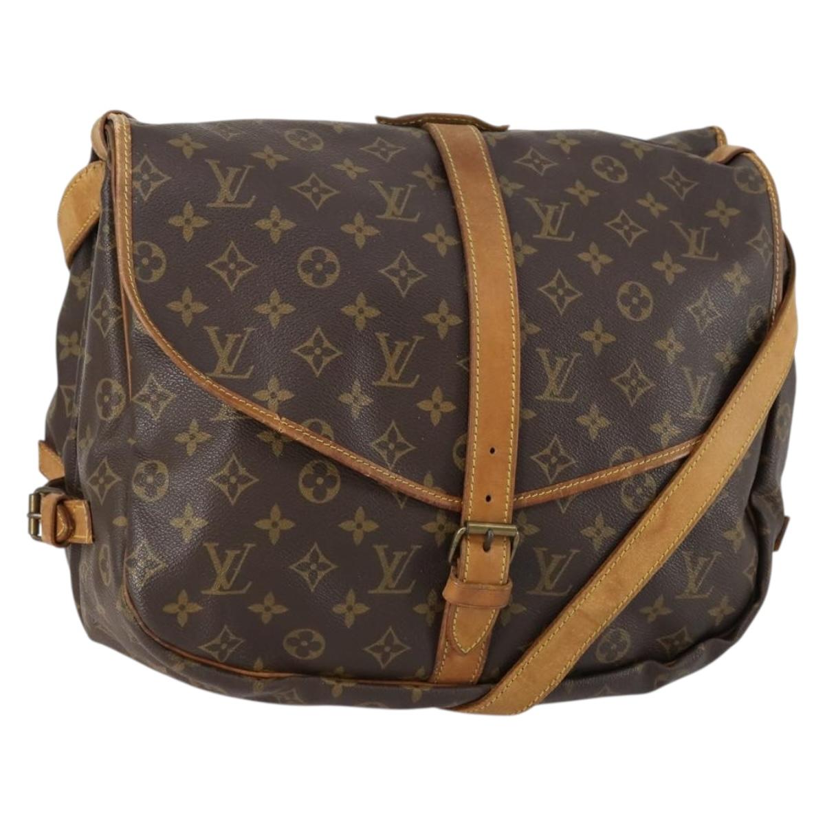LOUIS VUITTON Monogram Saumur 35 Shoulder Bag M42254 LV Auth 148638